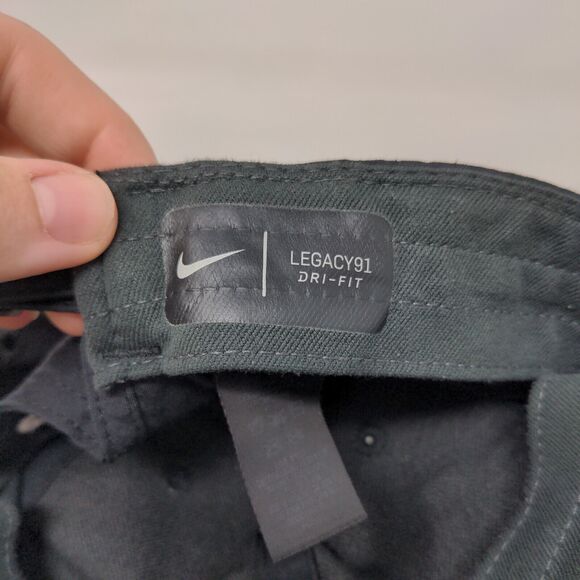 Mickey Mouse Slideback Hat Black OSFM Embroidered Legacy91 Nike Dri-Fit Disney - Picture 9 of 10